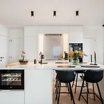 Bright 2br - - Family-friendly - 500m Appartamento Knokke-Heist